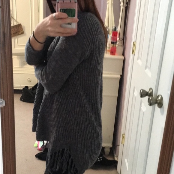 Sweater - Picture 3 of 3